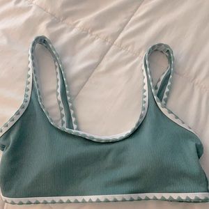 size medium bathing suit top